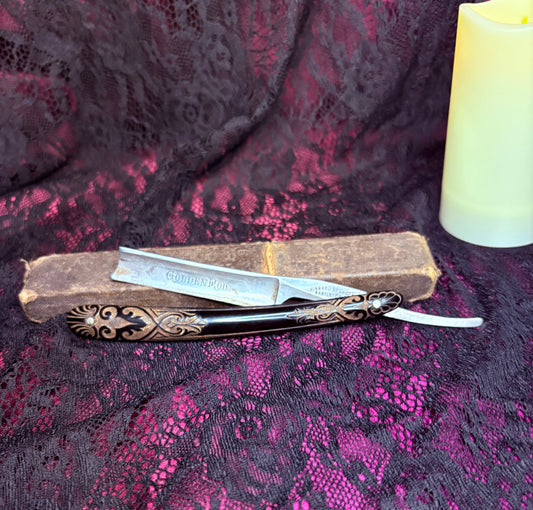 Vintage Straight Razor
