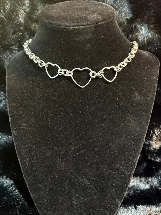 Triple Heart Choker